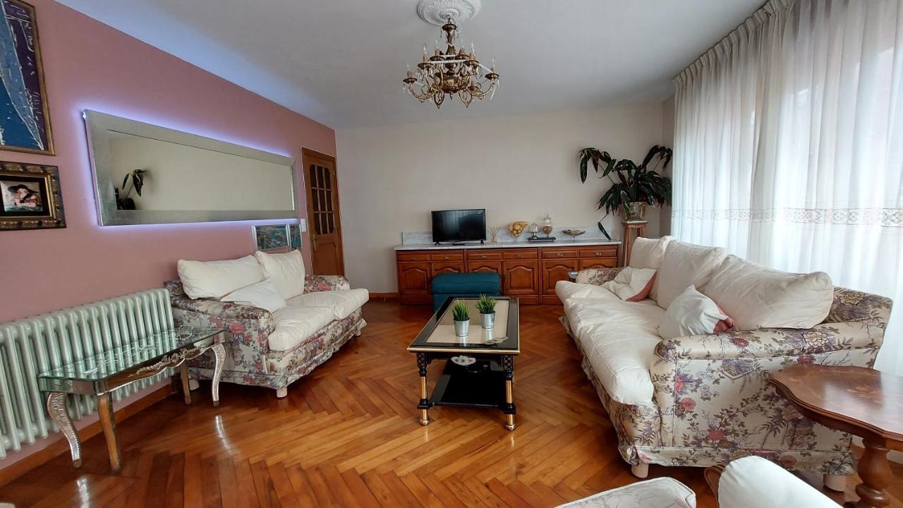 Villa Isabel 2 Llaves Arriondas Buitenkant foto
