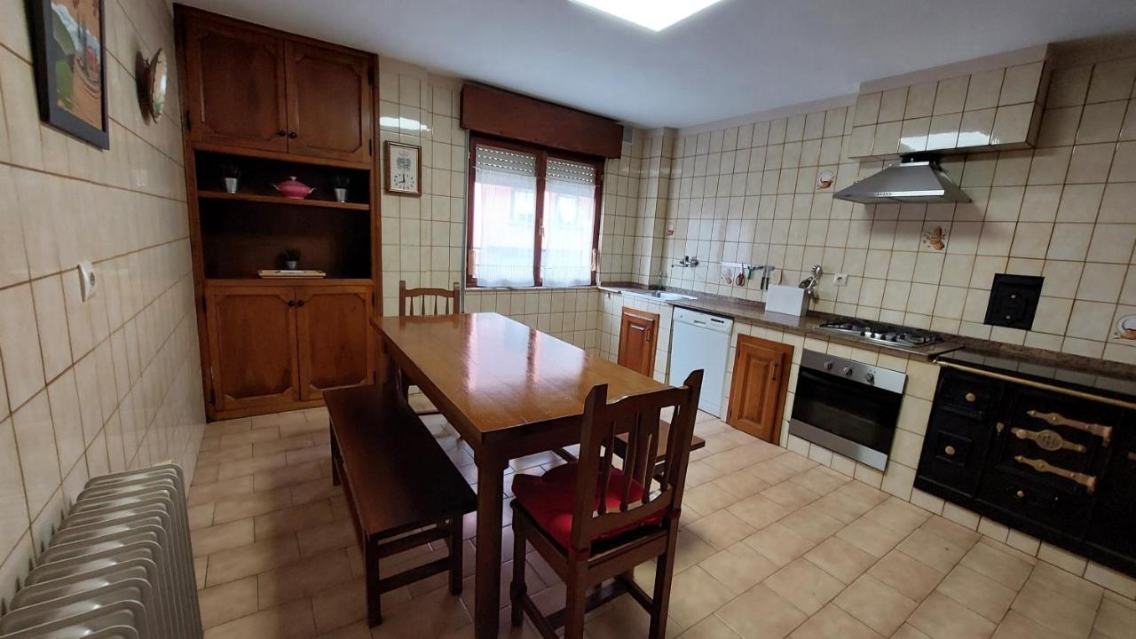 Villa Isabel 2 Llaves Arriondas Buitenkant foto